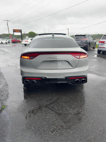2022 Kia Stinger GT1