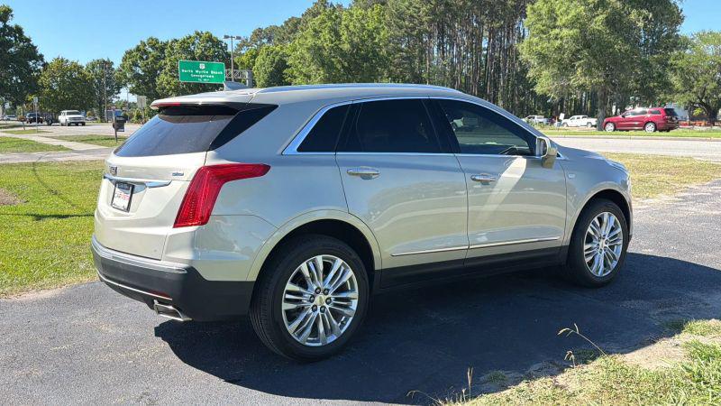 2017 Cadillac XT5 Premium Luxury