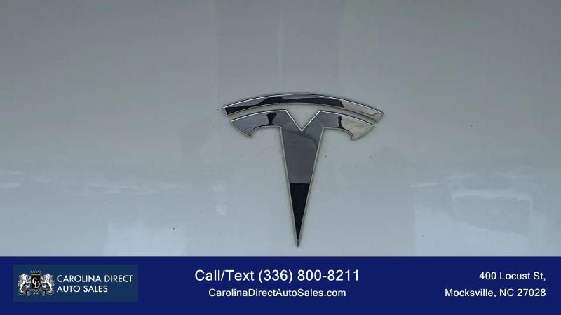 2022 Tesla Model Y Performance Dual Motor All-Wheel Drive