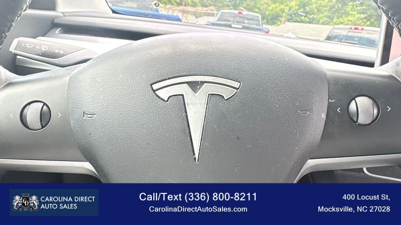 2022 Tesla Model Y Performance Dual Motor All-Wheel Drive