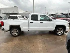 2017 Chevrolet Silverado 1500 Custom