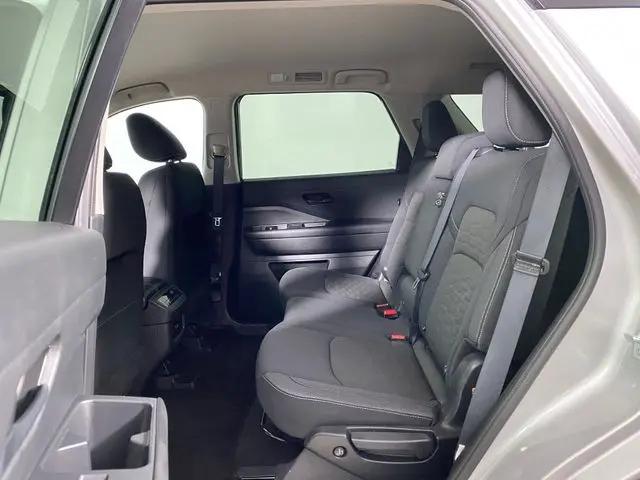 2025 Nissan Pathfinder SV FWD