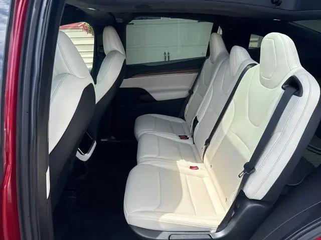 2024 Tesla Model X Long Range