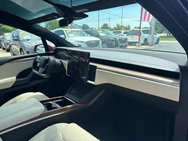 2024 Tesla Model X Long Range