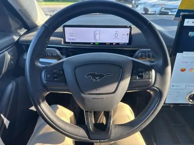 2022 Ford Mustang Mach-E Select