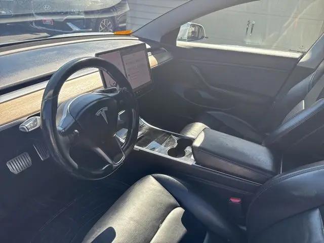 2018 Tesla Model 3 Performance