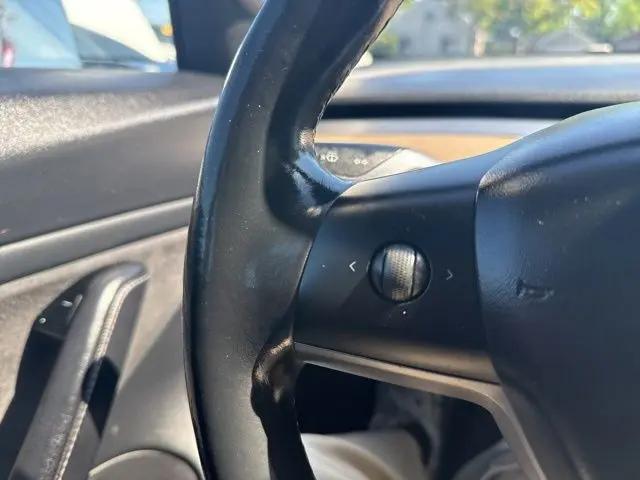 2018 Tesla Model 3 Performance