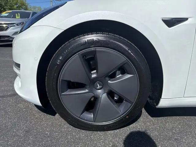 2022 Tesla Model 3 Long Range Dual Motor All-Wheel Drive