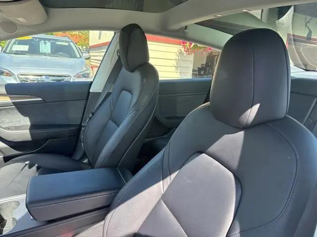 2022 Tesla Model 3 Long Range Dual Motor All-Wheel Drive