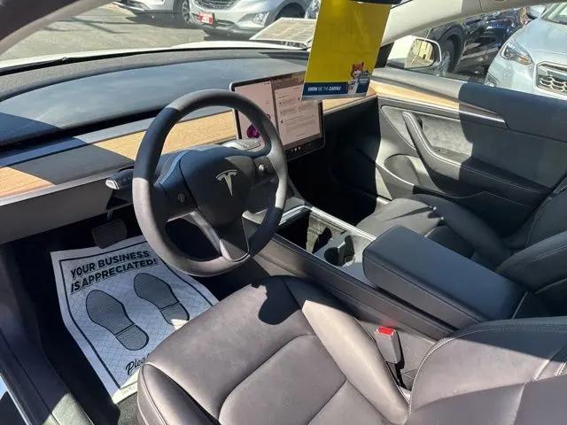 2022 Tesla Model 3 Long Range Dual Motor All-Wheel Drive