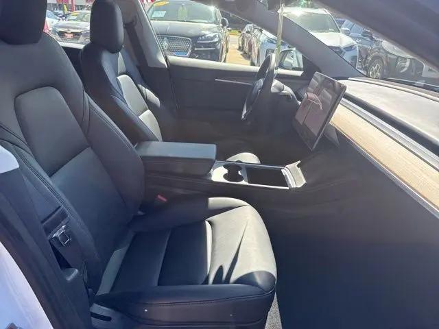 2022 Tesla Model 3 Long Range Dual Motor All-Wheel Drive