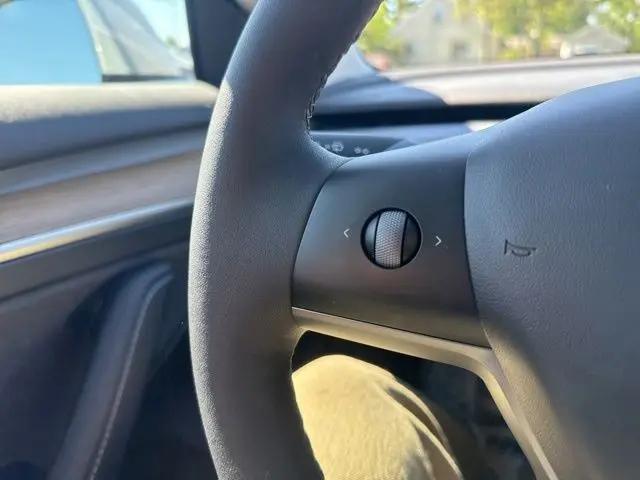 2022 Tesla Model 3 Long Range Dual Motor All-Wheel Drive