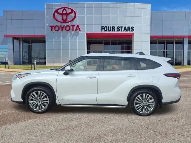 2026 Toyota Highlander Hybrid Platinum for sale in Altus, OK