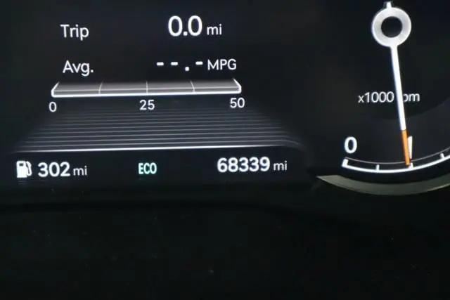 2023 Genesis G70 3.3T RWD
