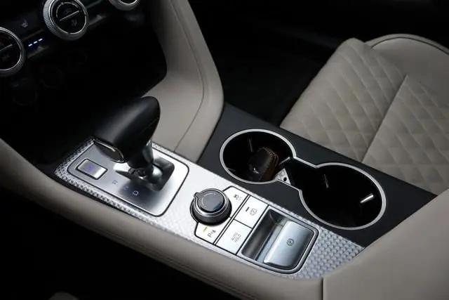 2023 Genesis G70 3.3T RWD