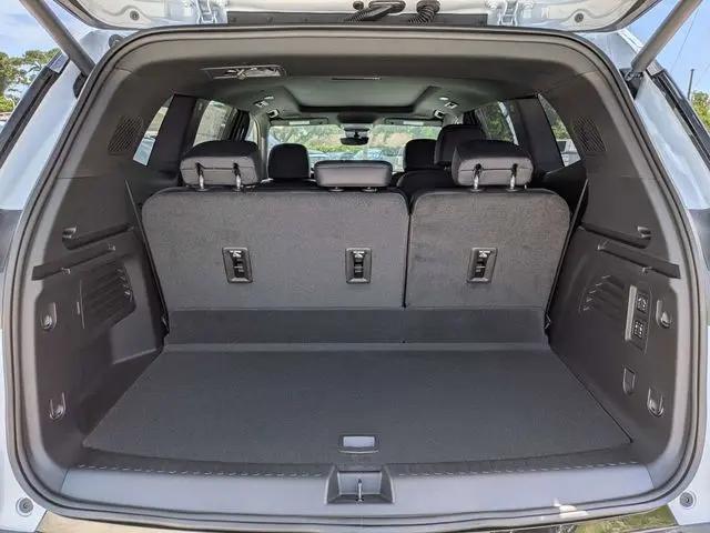 2026 GMC Acadia Denali FWD