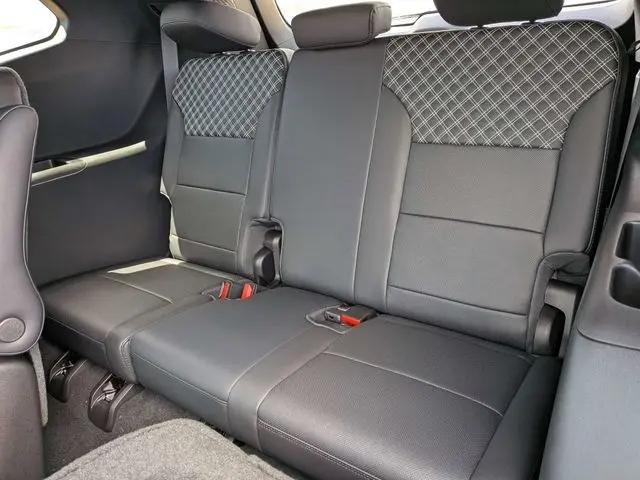 2026 GMC Acadia Denali FWD