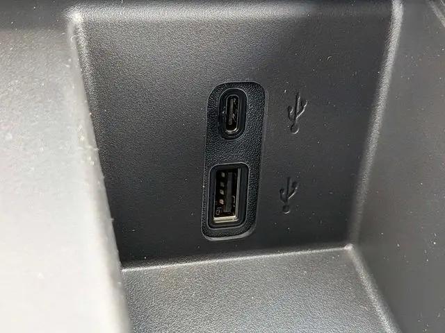 2026 GMC Acadia Denali FWD
