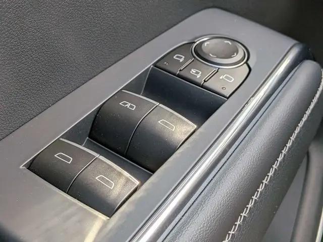 2026 GMC Acadia Denali FWD
