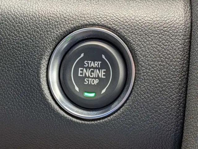 2026 GMC Acadia Denali FWD