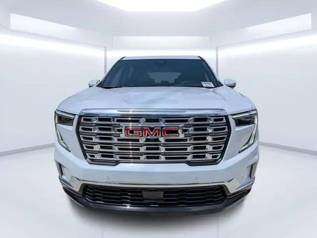 2026 GMC Acadia Denali FWD