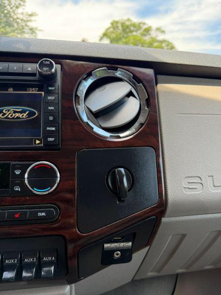 2009 Ford F-350 Lariat