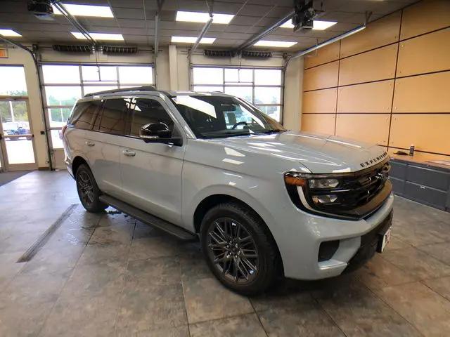 2026 Ford Expedition Platinum for sale in Des Moines, IA