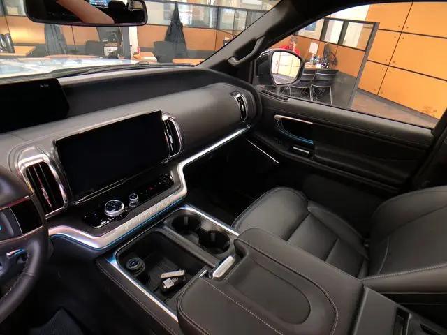 2026 Ford Expedition Platinum