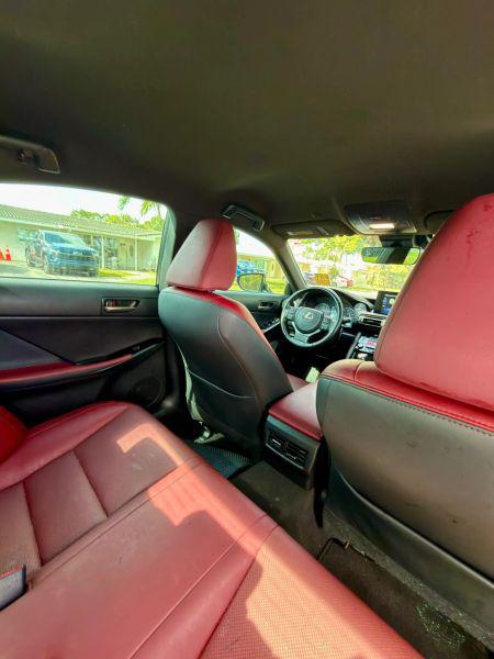 2021 Lexus IS 300 300