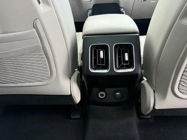 2022 Kia Sorento Hybrid EX