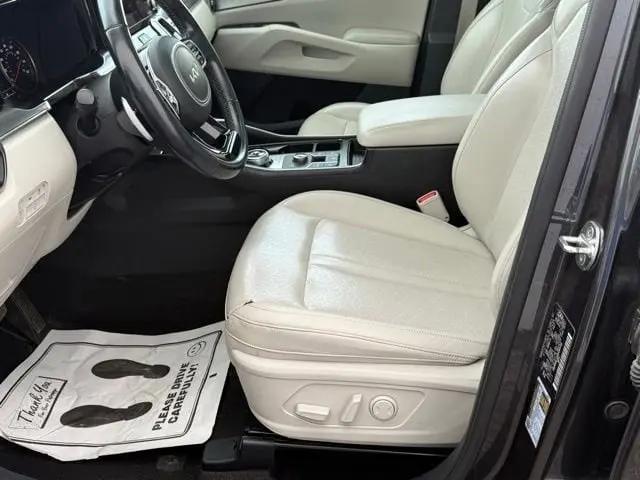 2022 Kia Sorento Hybrid EX