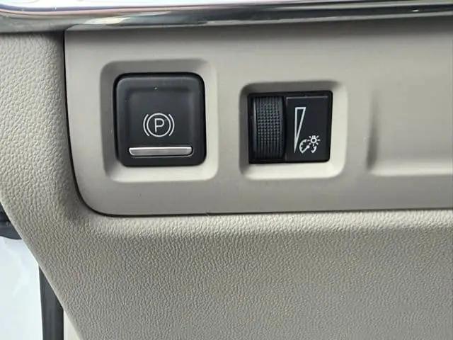2023 Cadillac XT4 FWD Luxury