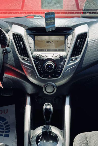 2016 Hyundai Veloster Base