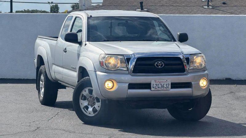 2007 Toyota Tacoma PreRunner V6 for sale in Newport Beach, CA