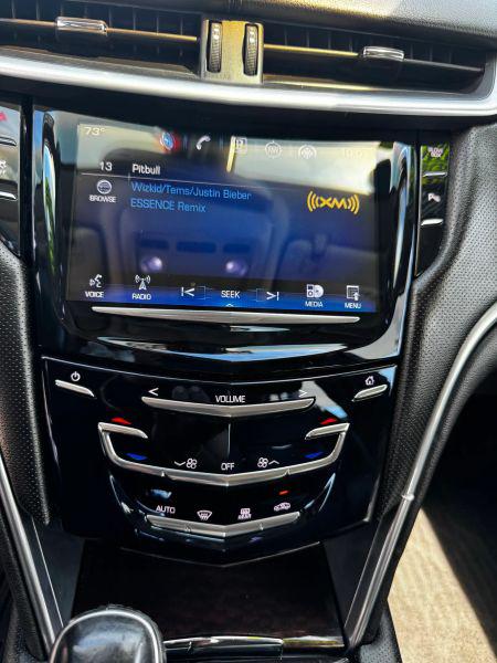 2013 Cadillac XTS Standard