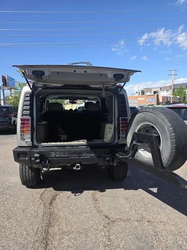 2003 HUMMER H2 Base