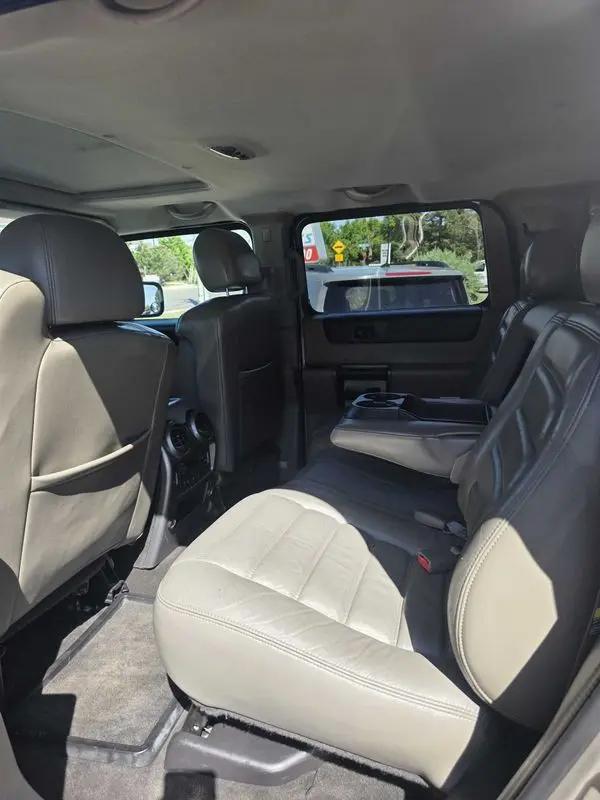 2003 HUMMER H2 Base