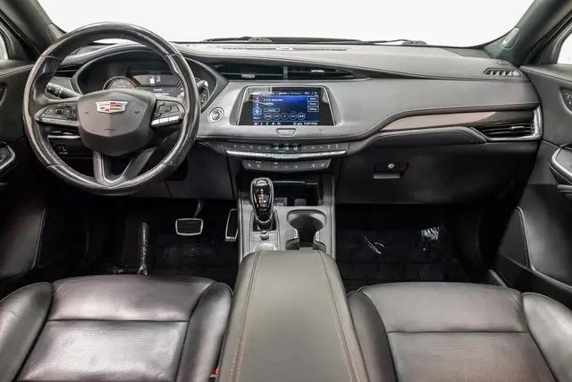 2020 Cadillac XT4 FWD Sport