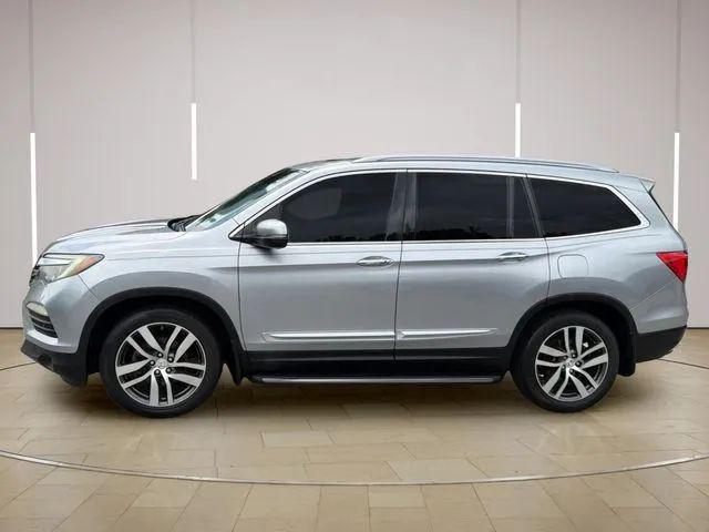 2017 Honda Pilot Touring