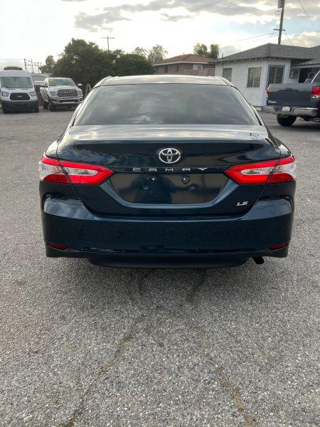 2018 Toyota Camry LE