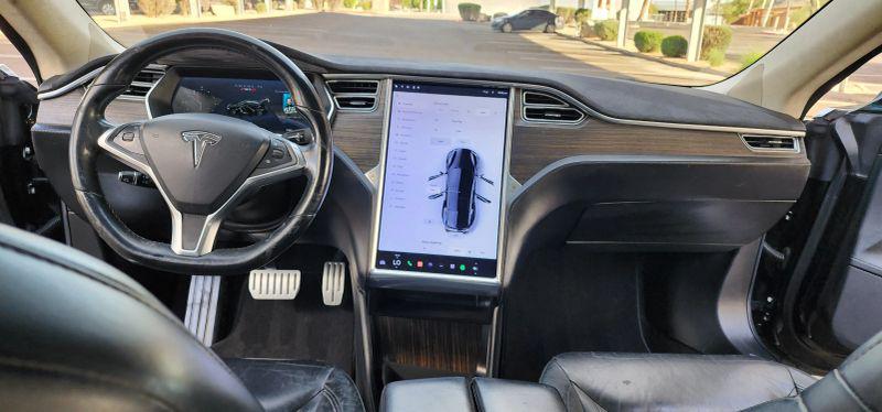 2015 Tesla Model S P85D