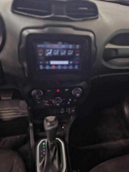 2019 Jeep Renegade Altitude FWD