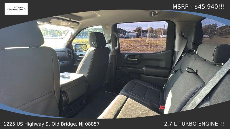 2023 Chevrolet Silverado 1500 2WD Crew Cab Short Bed Custom