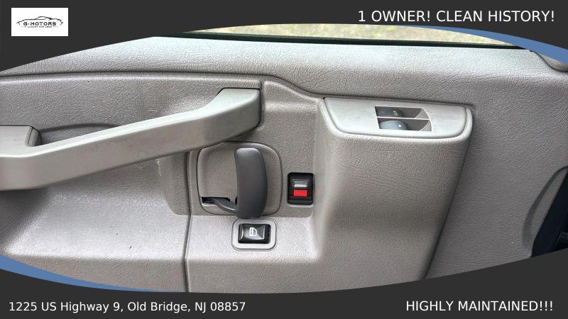2017 Chevrolet Express LS