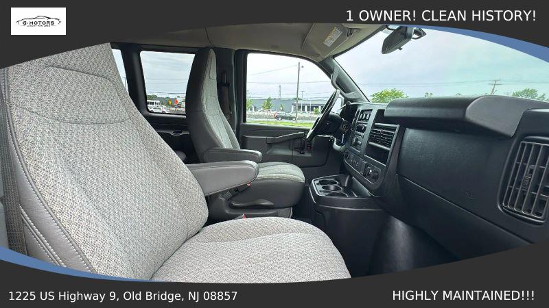 2017 Chevrolet Express LS