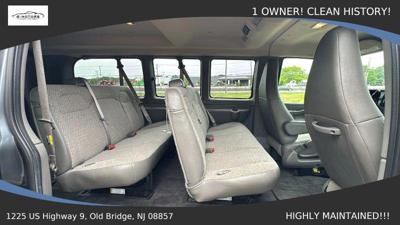 2017 Chevrolet Express LS