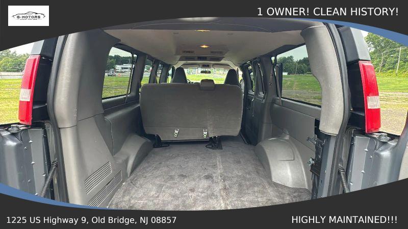 2017 Chevrolet Express LS