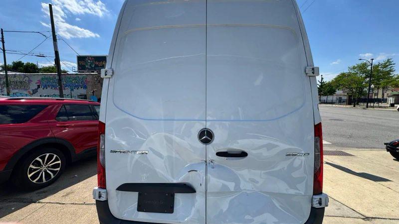 2023 Mercedes-Benz Sprinter 2500 High Roof 4-Cyl Diesel HO