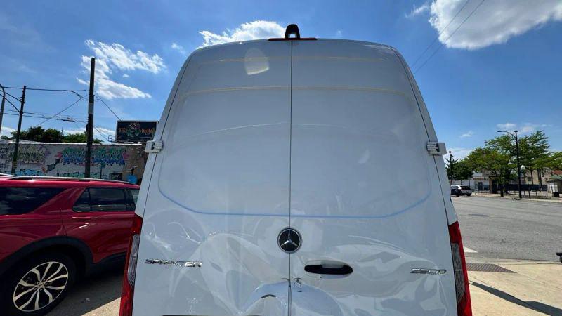2023 Mercedes-Benz Sprinter 2500 High Roof 4-Cyl Diesel HO