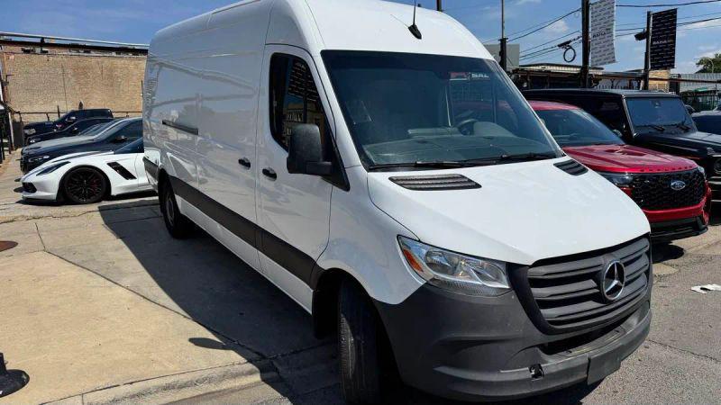 2023 Mercedes-Benz Sprinter 2500 High Roof 4-Cyl Diesel HO
